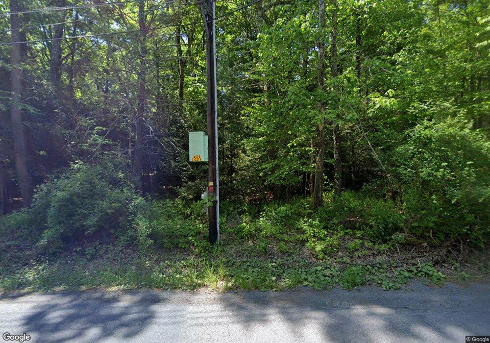 1321 Sherwood Forest Rd, Stroudsburg, PA 18360 - photo 1