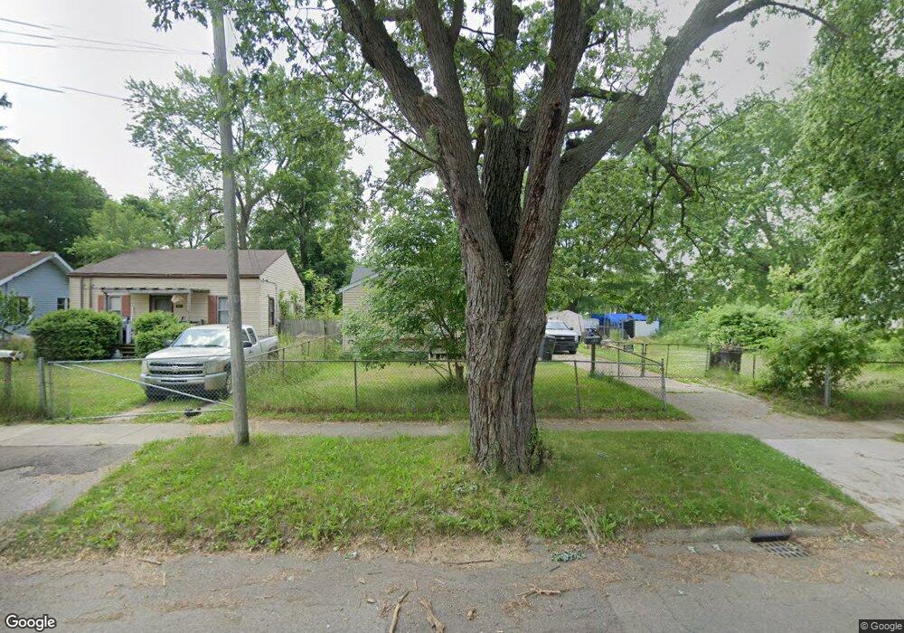 1626 Wyoming Ave, Flint, MI 48506 - photo 1