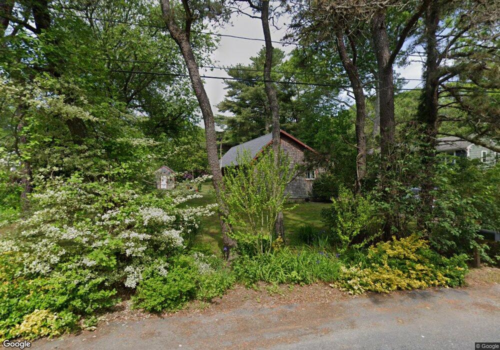 246 Juniper Rd, Wakefield, RI 02879 - photo 1