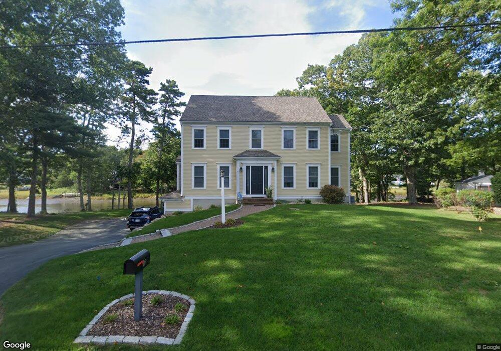 7 E Edgewater Dr, Wareham, MA 02571 - photo 1