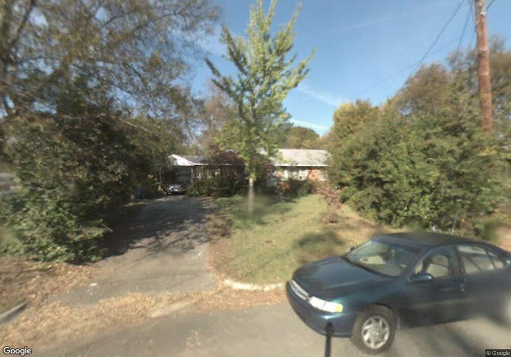 573 Lynmore Cir, Macon, GA 31206 - photo 1