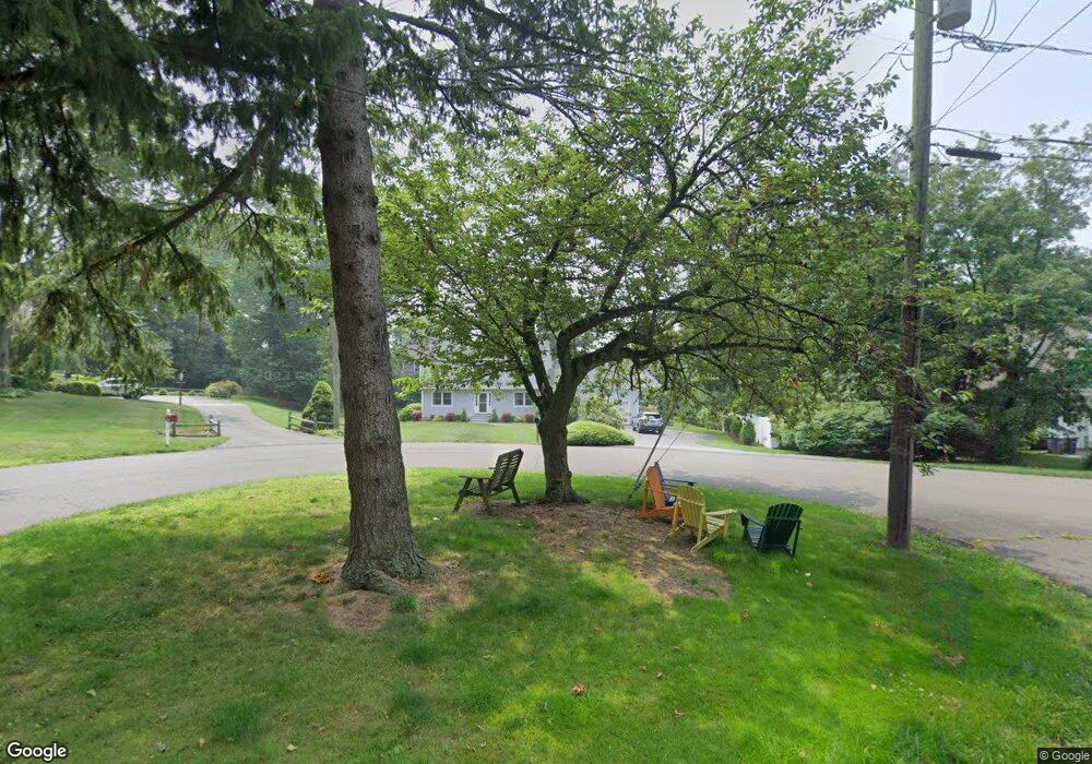 7 Wilson Ridge Rd E, Darien, CT 06820 - photo 1