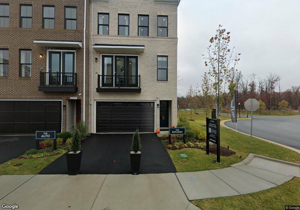 42129 Shining Star Square unit 36478686, Brambleton, VA 20148 - photo 1