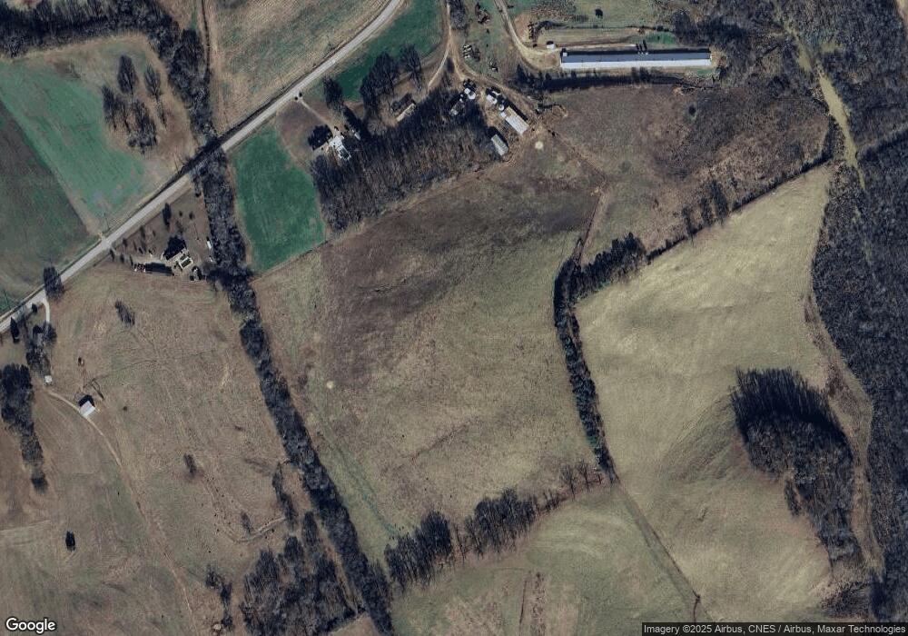 701 Turkey Creek Rd, Carnesville, GA 30521 - photo 1