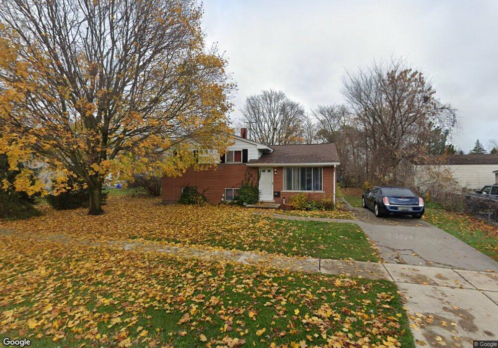 2113 Minnie St, Port Huron, MI 48060 - photo 1