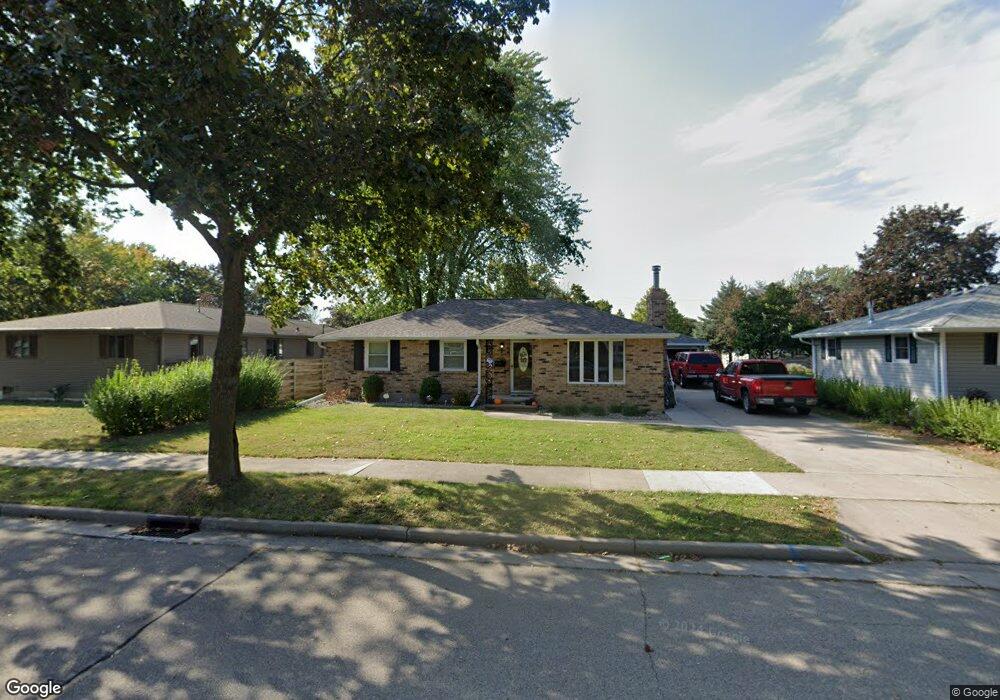 530 Richard St, Combined Locks, WI 54113 - photo 1