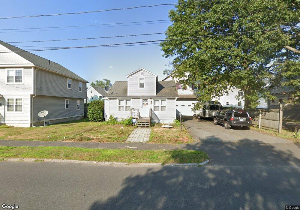 391 Hampden St, Chicopee, MA 01013 - photo 1