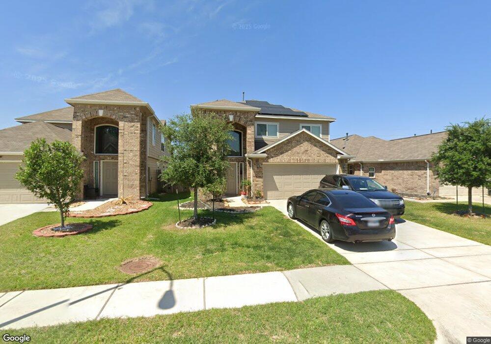 10835 Sun River Falls Dr, Humble, TX 77396 - photo 1