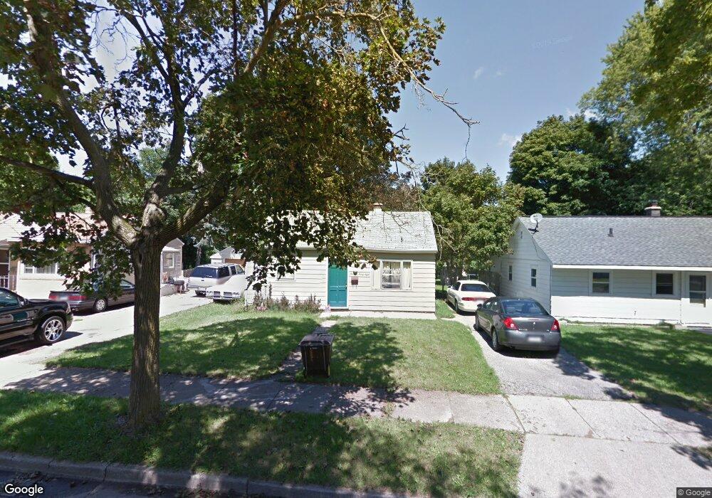 1438 Owen St, Lansing, MI 48915 - photo 1