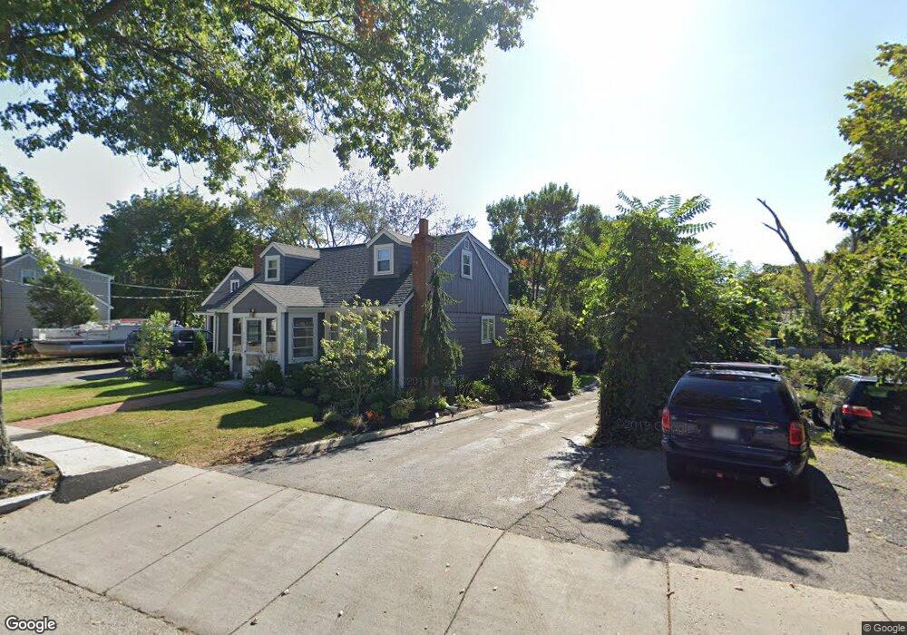 136 Pine St, Auburndale, MA 02466 - photo 1