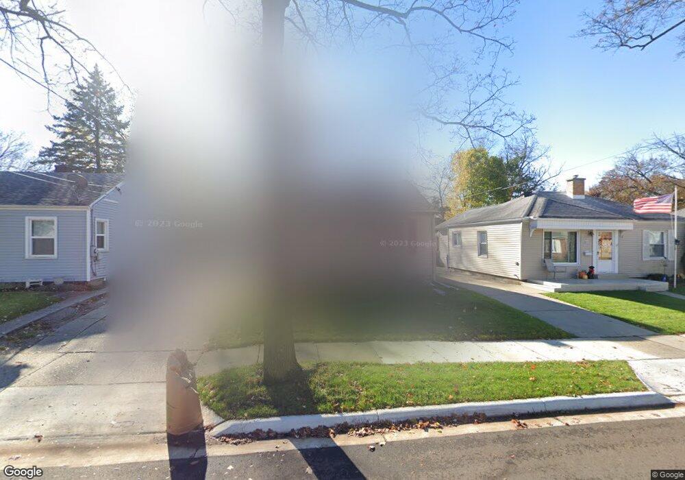 1325 Woodbine Ave, Lansing, MI 48910 - photo 1