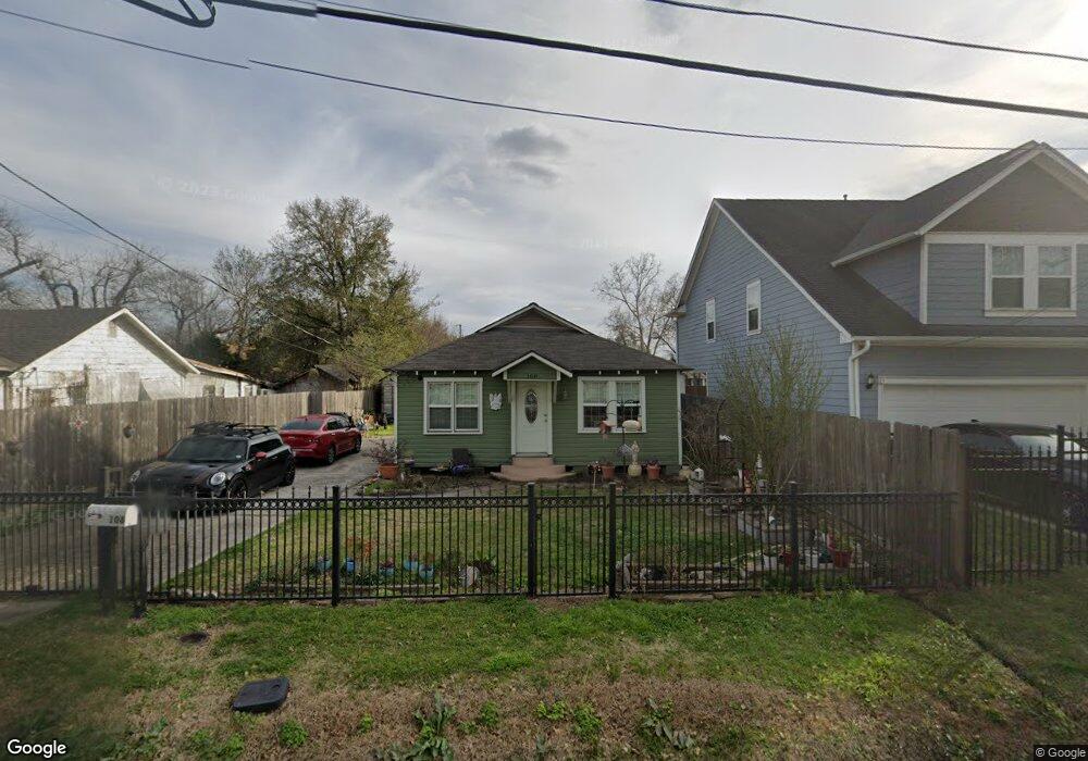108 Frawley St, Houston, TX 77009 - photo 1