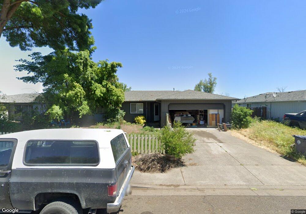 1168 Glengrove Ave, Central Point, OR 97502 - photo 1