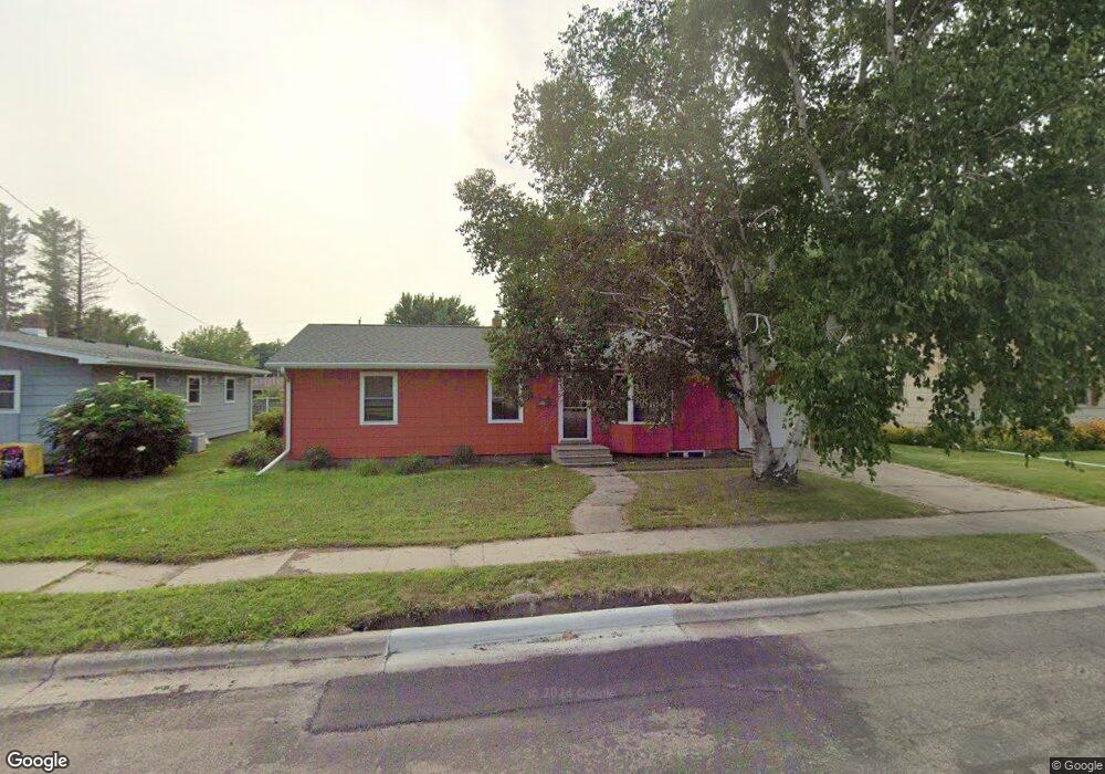 313 17th Ave NE, Jamestown, ND 58401 - photo 1