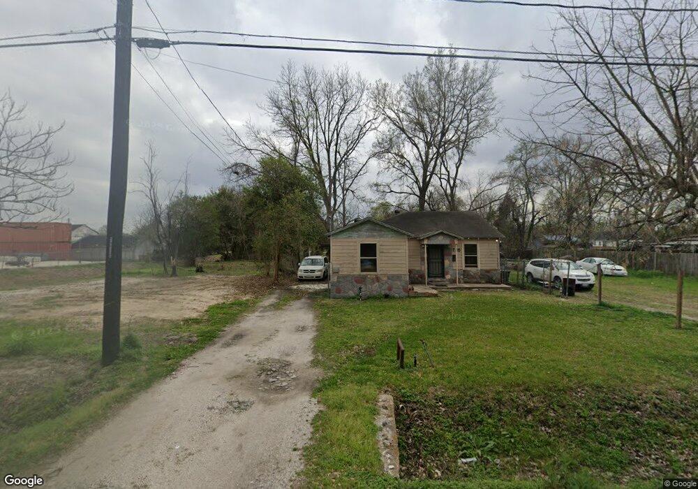733 Granville Dr, Houston, TX 77091 - photo 1