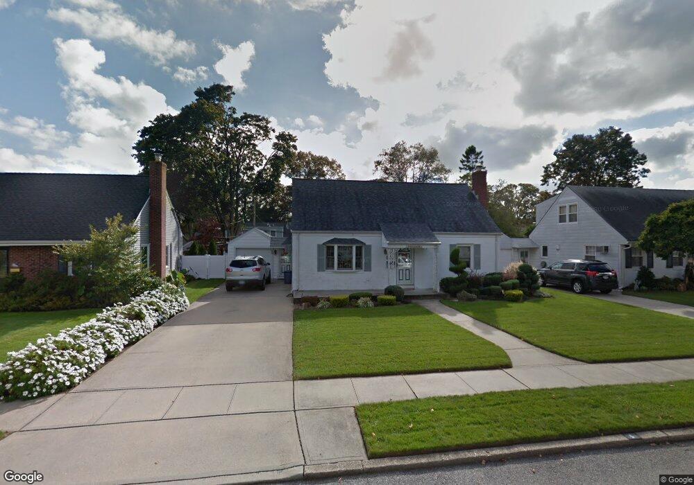 5 Brompton Rd, Merrick, NY 11566 - photo 1