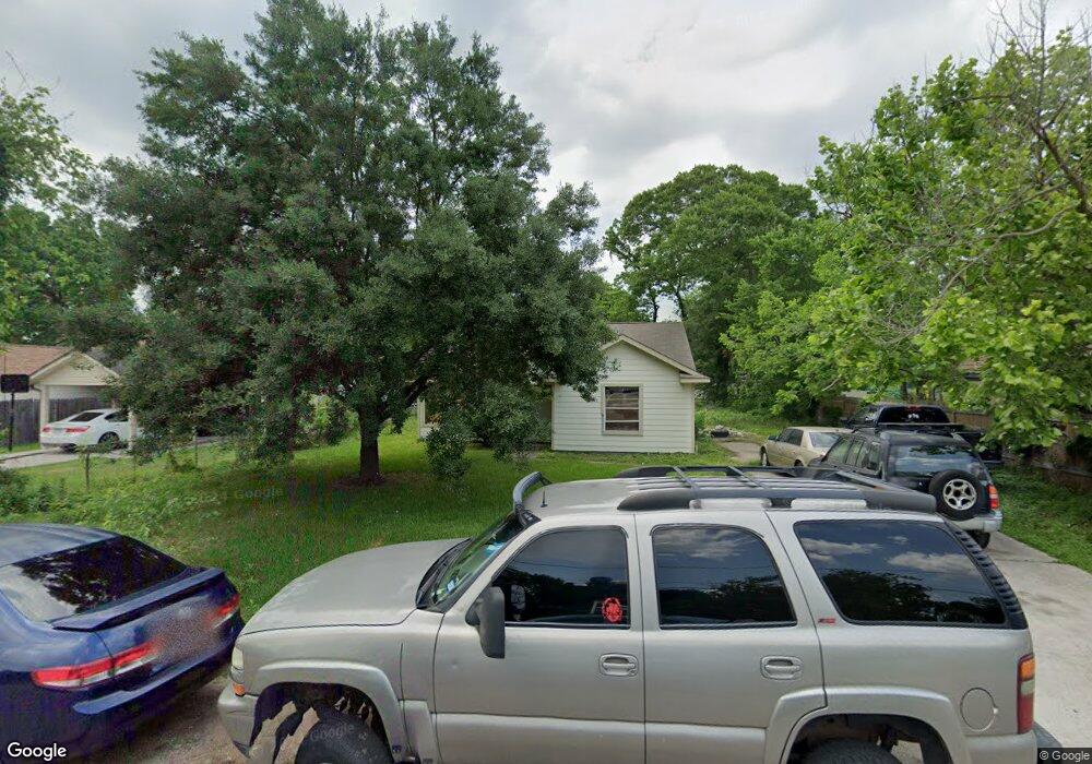 7425 Carothers St, Houston, TX 77028 - photo 1