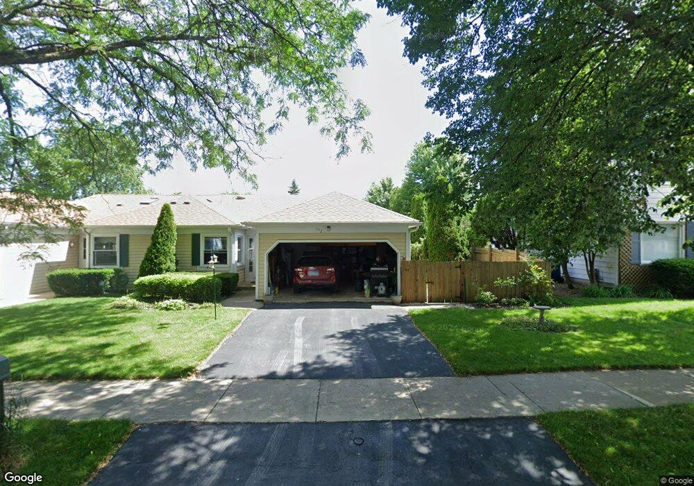 552 Fessler Ave unit 5, Naperville, IL 60565 - photo 1