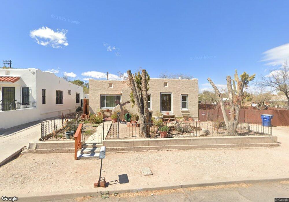 1137 N Plumer Ave, Tucson, AZ 85719 - photo 1
