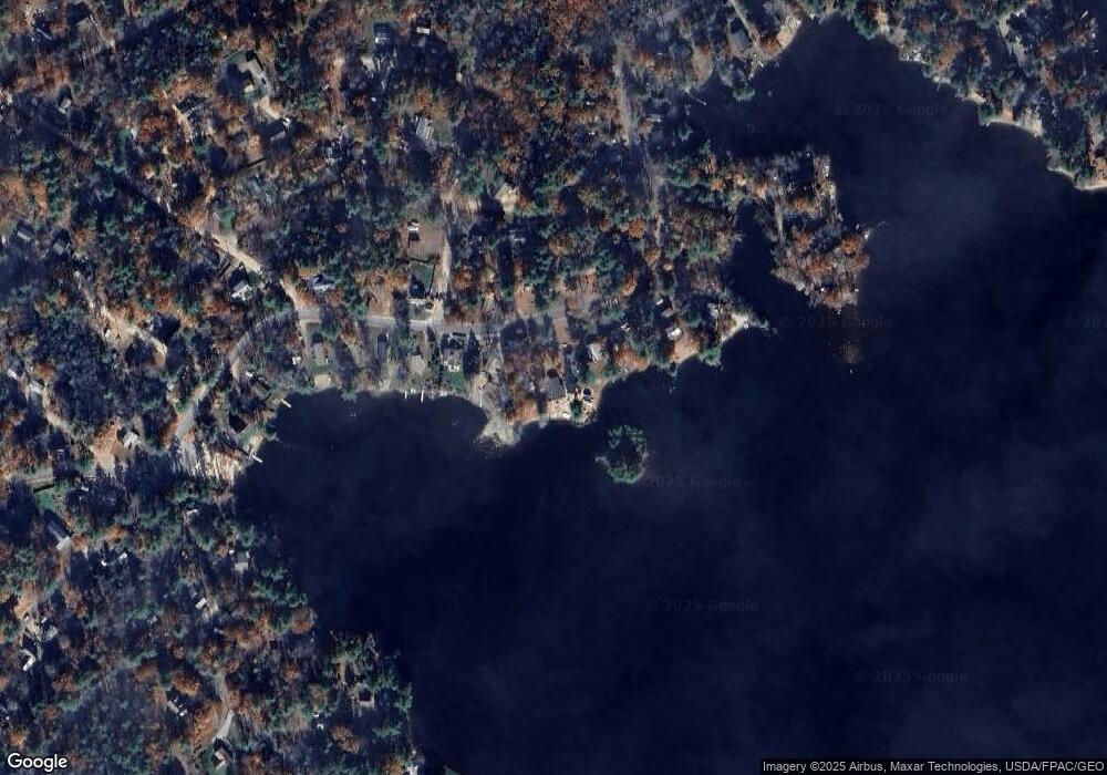 120 Lakeshore Dr, Middleton, NH 03887 - photo 1