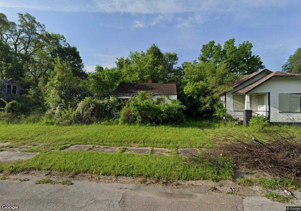 342 E Holbrook Ave, Flint, MI 48505 - photo 1