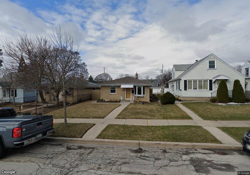 4153 S 5th St, Milwaukee, WI 53207 - photo 1