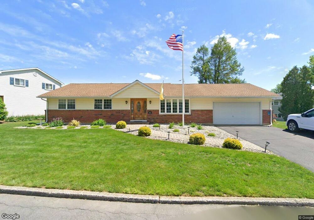 1383 Hickory Rd, Macungie, PA 18062 - photo 1