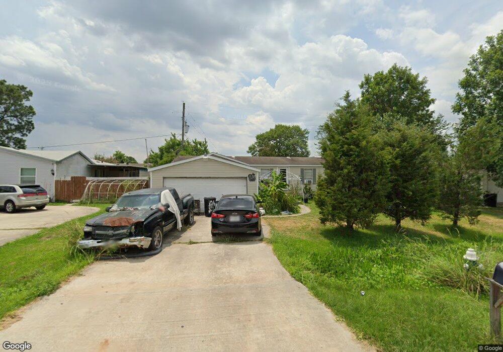 10639 Cordoba Dr, Houston, TX 77088 - photo 1