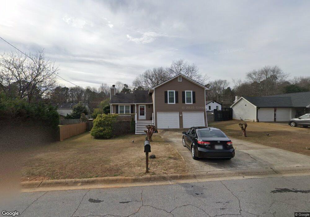 4370 Hidden Meadow Cir, Sugar Hill, GA 30518 - photo 1