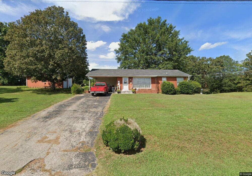 101 W Brooklyn St, Linden, TN 37096 - photo 1