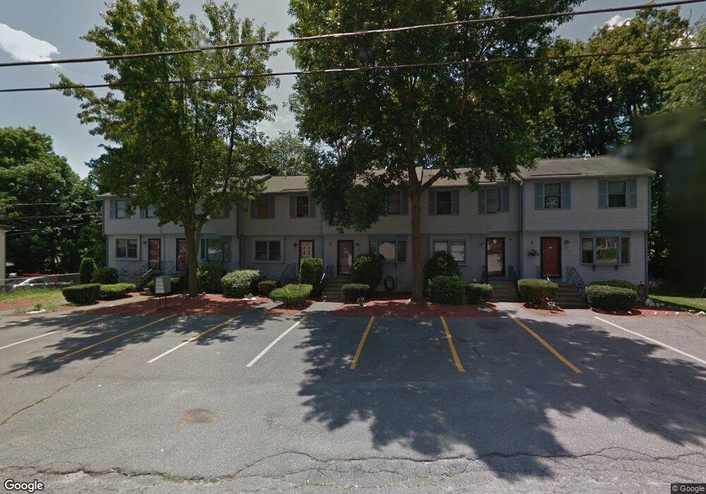 18 Gilmore St unit C  18, Lowell, MA 01854 - photo 1