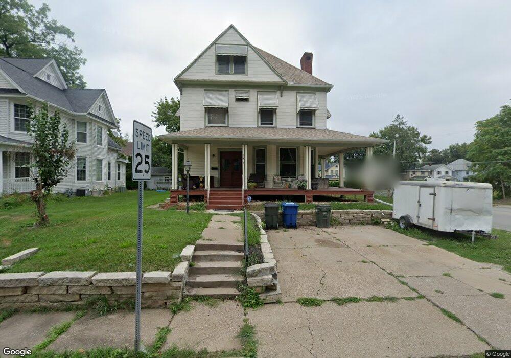 1903 Walling Ct, Davenport, IA 52803 - photo 1