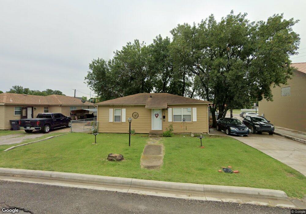 708 4th Ave NW, Ardmore, OK 73401 - photo 1