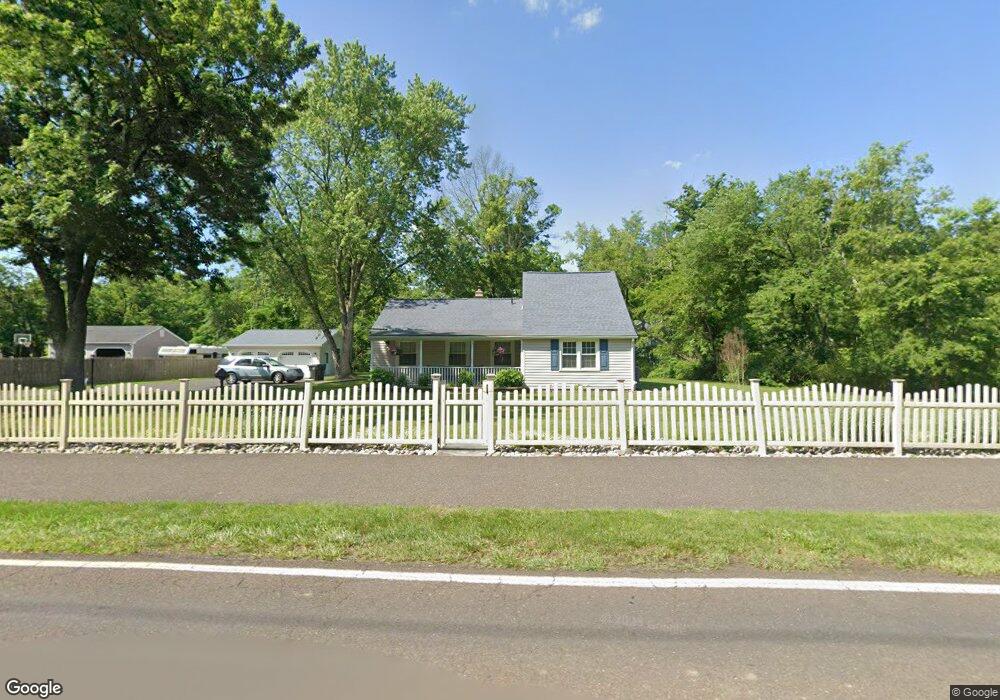 142 S Tamenend Ave, Doylestown, PA 18901 - photo 1