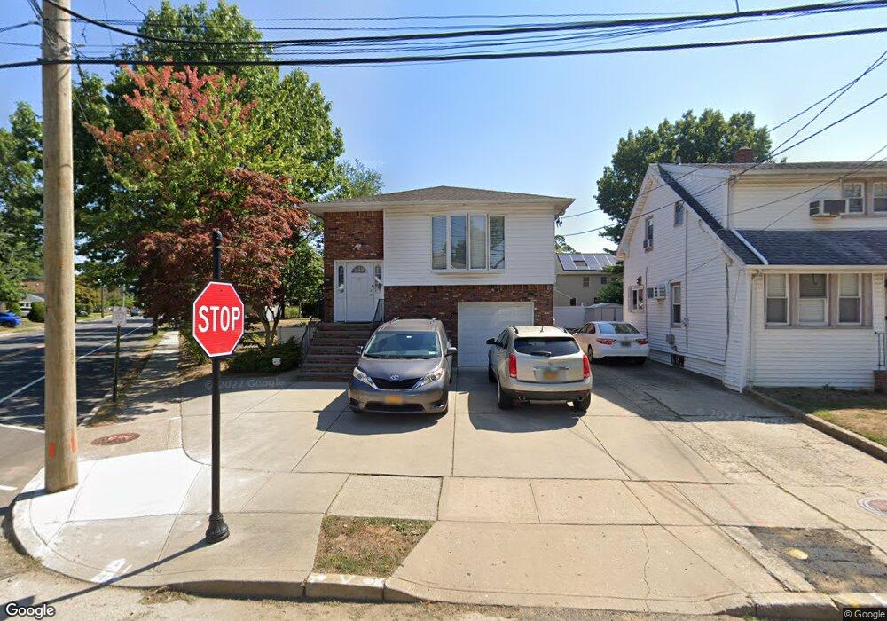 48 Grand Ave, Lynbrook, NY 11563 - photo 1