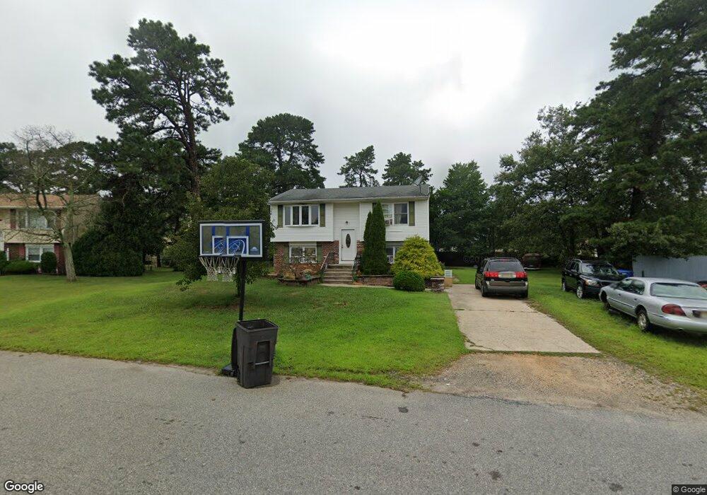 419 Cherokee Dr, Browns Mills, NJ 08015 - photo 1