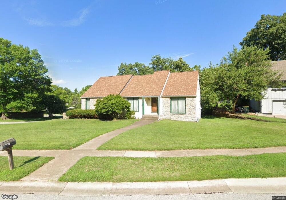 5203 Stearns St, Shawnee, KS 66203 - photo 1