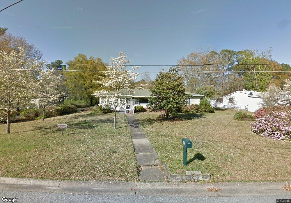 1992 Sullivan Dr, Dothan, AL 36303 - photo 1