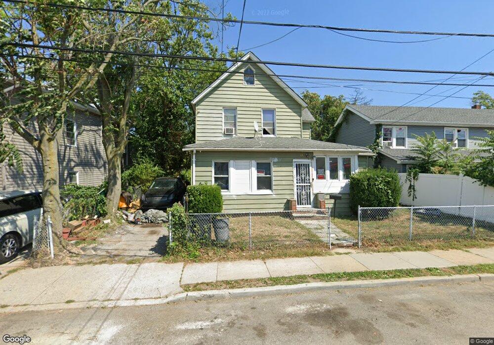 24 Clinton Ave, Inwood, NY 11096 - photo 1