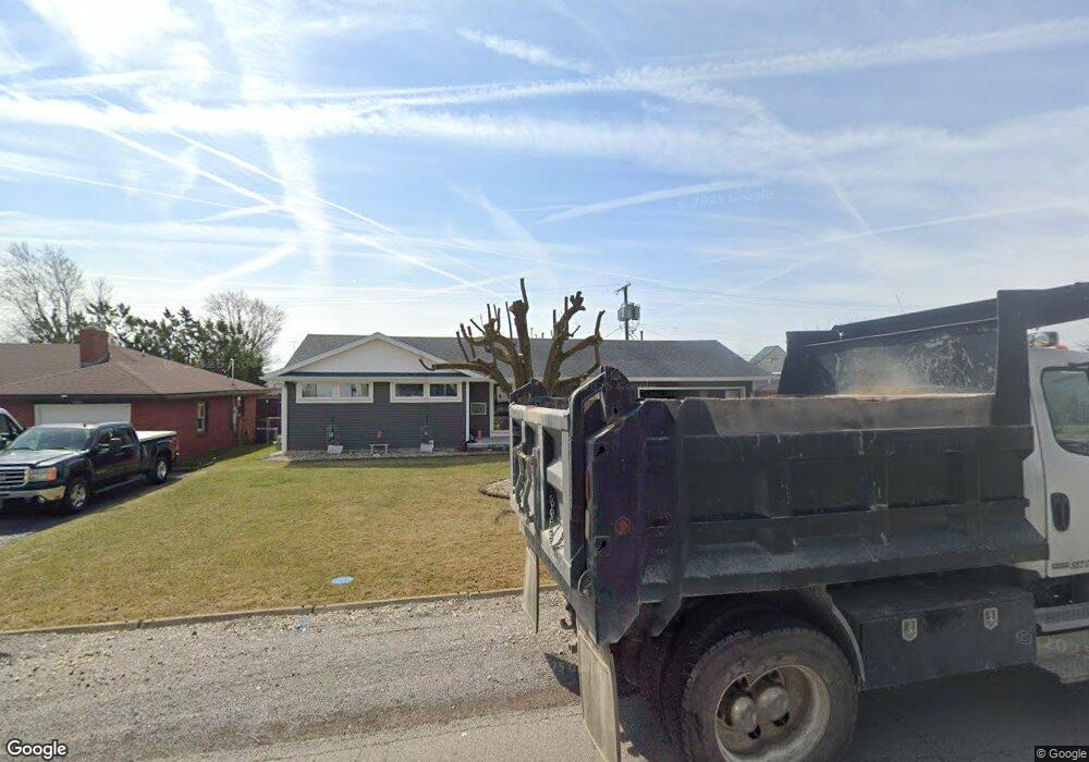 715 Edith Ave, Findlay, OH 45840 - photo 1