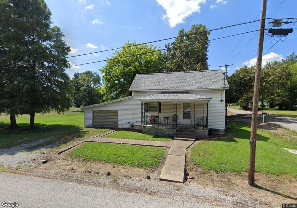 1017 Wilmoth St, Harrisburg, IL 62946 - photo 1