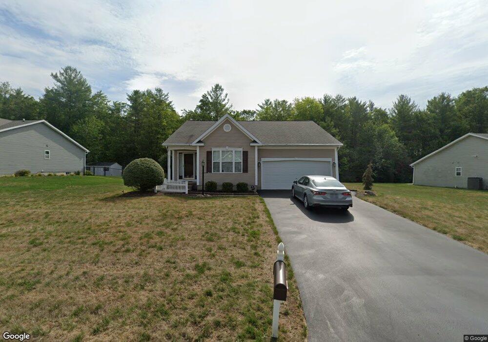 6 Garnet Ln, Schenectady, NY 12302 - photo 1