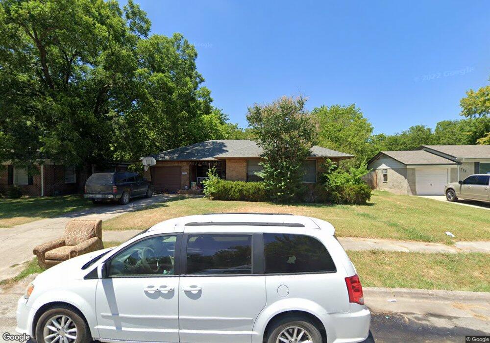 1709 Merrywood Way, Gainesville, TX 76240 - photo 1