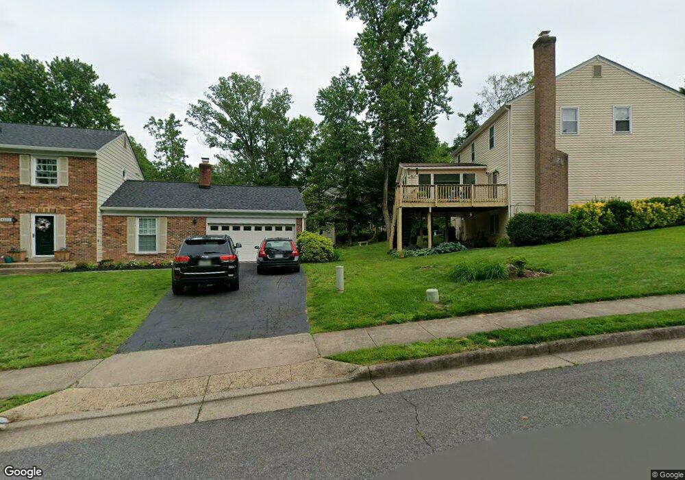 4907 King Solomon Dr, Annandale, VA 22003 - photo 1