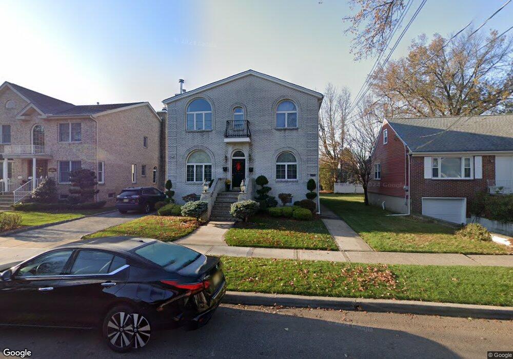 726 Clark Ave, Ridgefield, NJ 07657 - photo 1