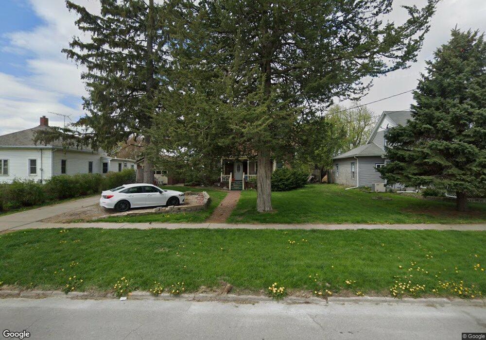 419 E 5th St N, Newton, IA 50208 - photo 1