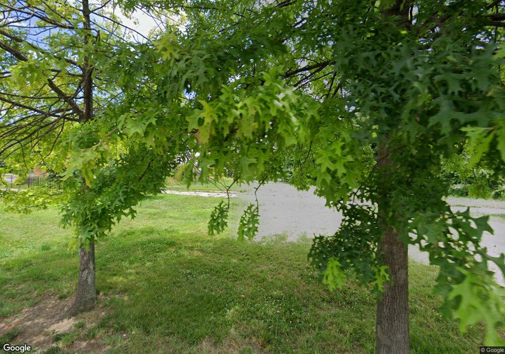 1521 Vine St, Baltimore, MD 21223 - photo 1