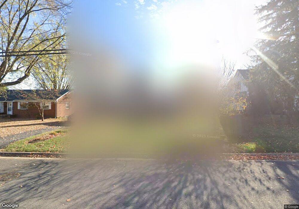 1718 W Main St, Waynesboro, VA 22980 - photo 1