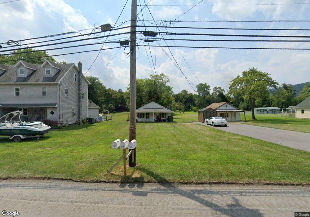 2355 Lambs Gap Rd, Enola, PA 17025 - photo 1