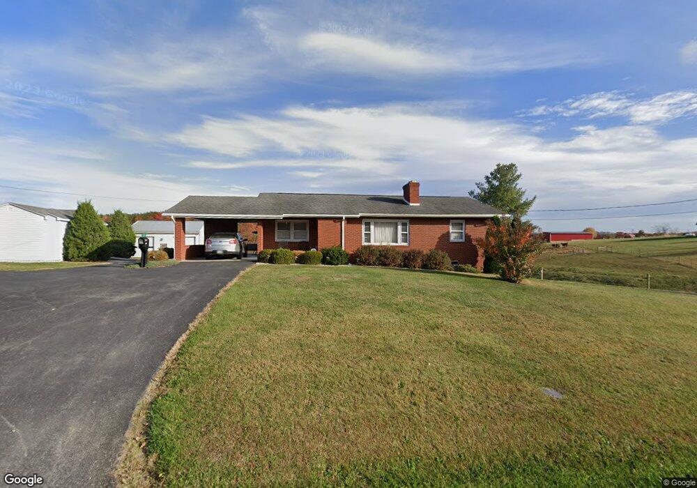 1201 New Hope Rd, Staunton, VA 24401 - photo 1